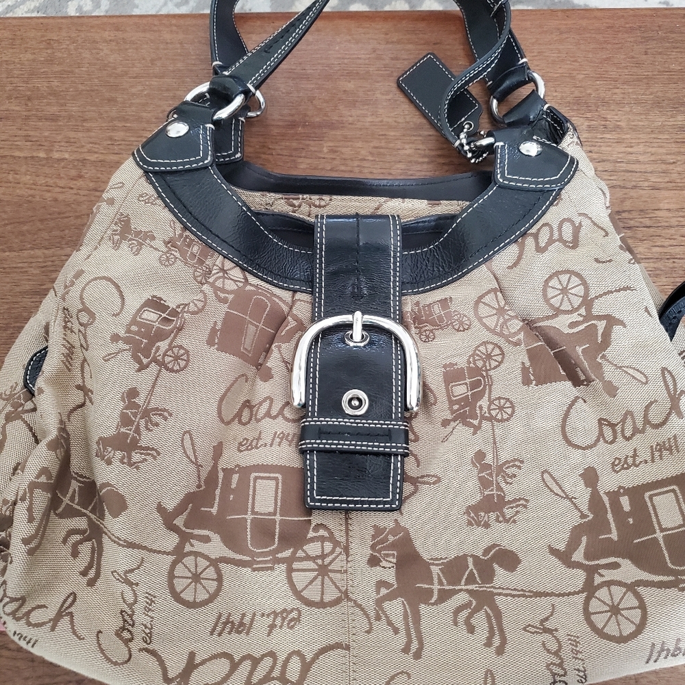 Coach shoulder bag